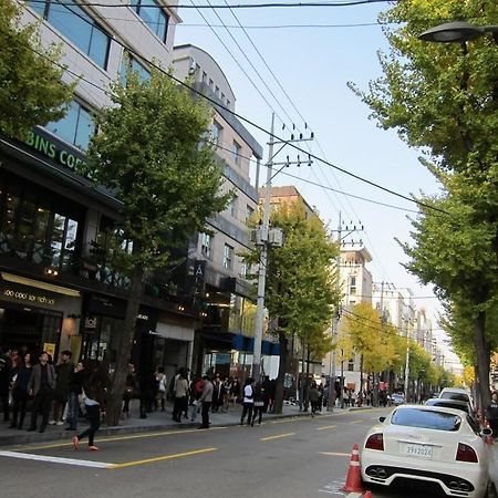 24 Guesthouse Garosugil - Gangnam Сеул Екстер'єр фото
