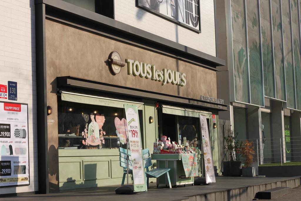 24 Guesthouse Garosugil - Gangnam Сеул Екстер'єр фото