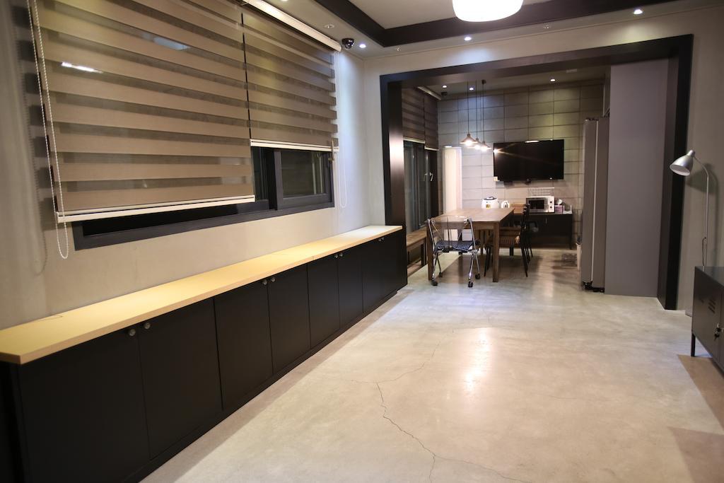 24 Guesthouse Garosugil - Gangnam Сеул Екстер'єр фото