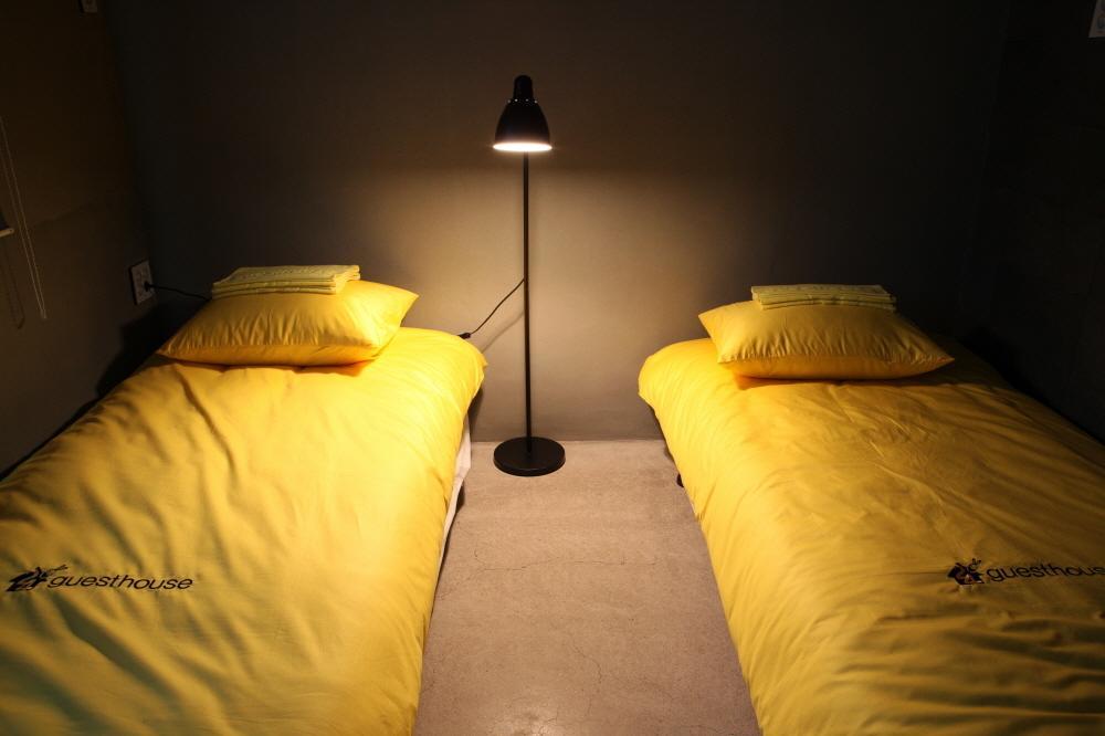 24 Guesthouse Garosugil - Gangnam Сеул Номер фото